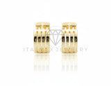 Arete de Lujo - 106713 - Huggie Lineas Diagonales - Oro Laminado 18K