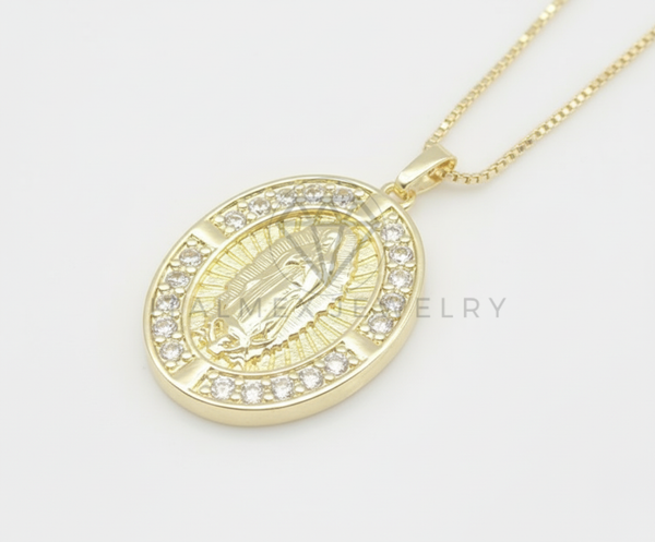 Collar Elegante - 106474 - Collar Medalla Virgen de Guadalupe CZ Clara - Oro Laminado 18K