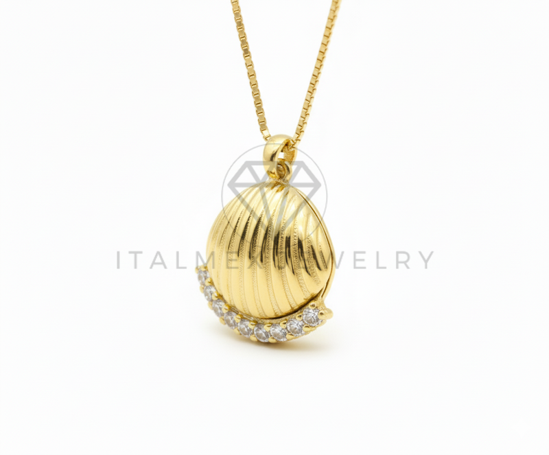 Collar Elegante - 106484 - Collar Dije de Ostra con Perla y CZ Clara - Oro Laminado 18K