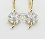 Arete de Lujo - 106549 - Huggie Trébol CZ Clara - Oro Laminado 18K