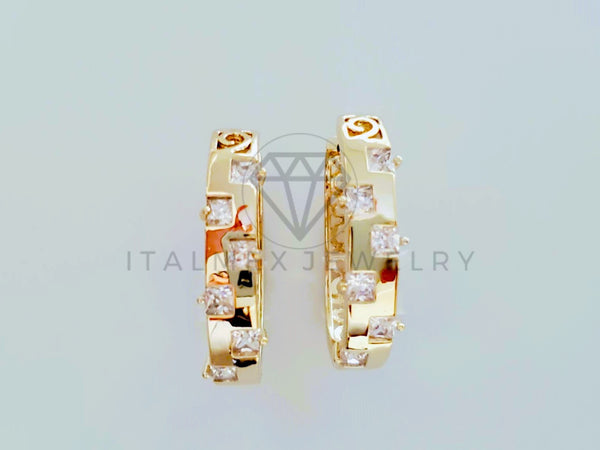 Arete de Lujo - 104889 - Aracada Ovalada Circonia Clara Oro Laminado 18K