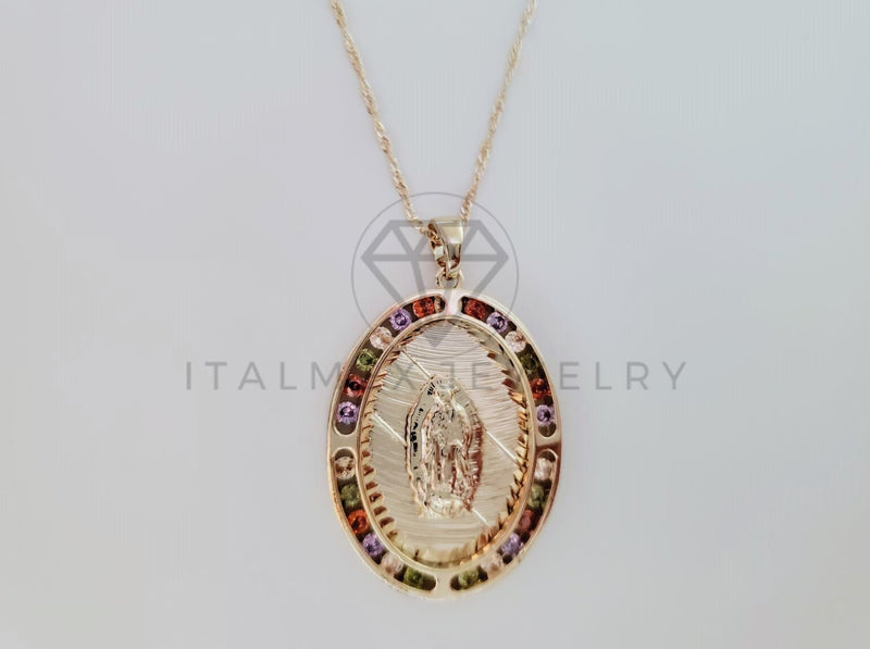 Collar Elegante - 105247 - Collar Virgen Guadalupe con Circonia Oro Laminado 18K