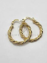 Arracada de Lujo - 106294 - Arete Rayado y Retorcido  Oro Laminado 18K