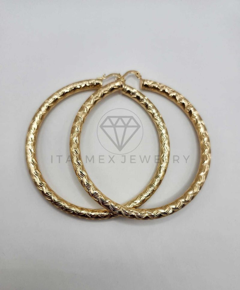 Arracada de Lujo - 106302 - Extra Grande. Arete Rayado Oro Laminado 18K