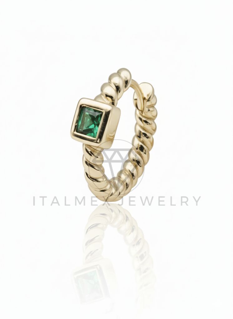 Arete de Lujo - 106718 - Huggie Trenzado CZ Verde - Oro Laminado 18K