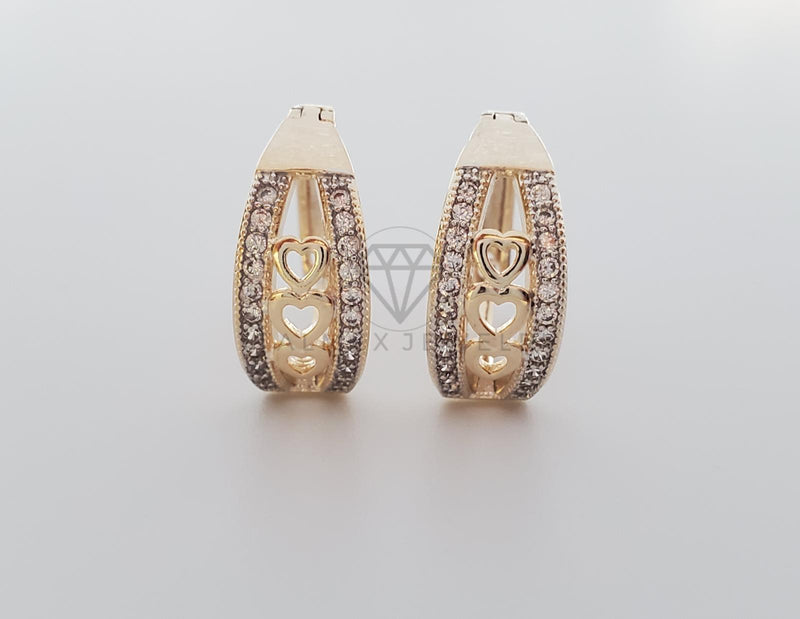 Huggie de Lujo - 101108 - Diseño de Corazones CZ Clara Oro Laminado 18K