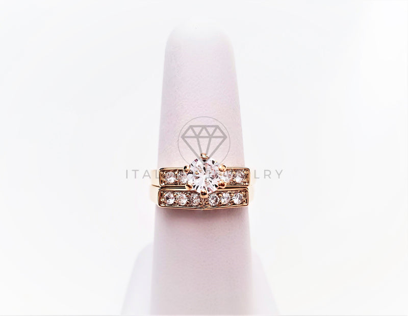 Anillo Dama de Lujo - 103401 - Diseño Alianza Matrimonio CZ Clara Oro Laminado 18K