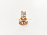 Huggie de Lujo - 103428 - Diseño Clasico y CZ Clara Oro Laminado 18K
