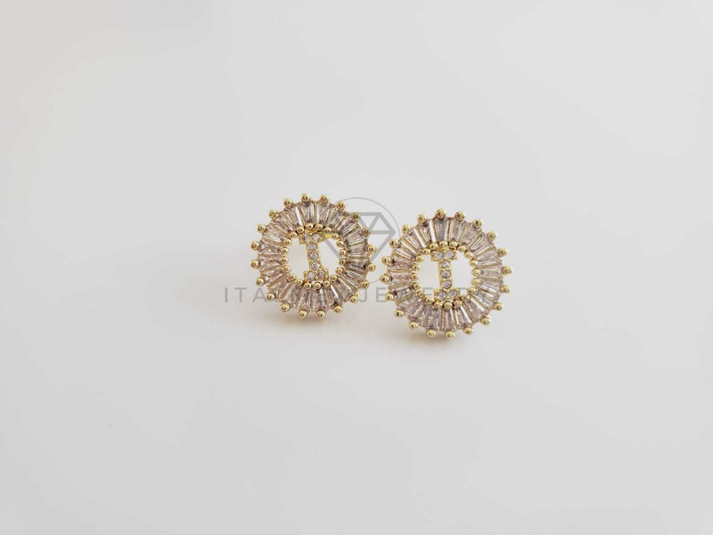 Broquel de Lujo - 102571 - Diseño de Inicial "I" CZ Clara Oro Laminado 18K