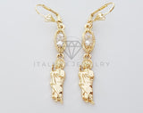 Arete Elegante - 100753 - Diseño de San Judas con CZ Clara Oro Laminado 18K