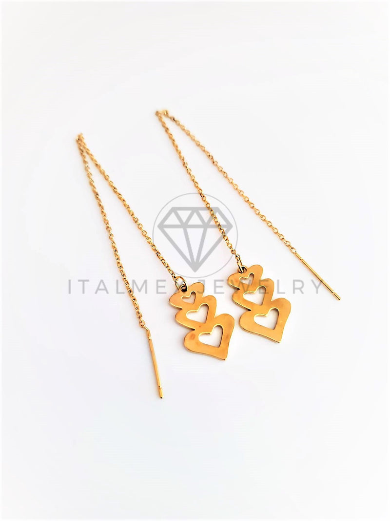 Arete de Lujo - 103155 - Arete Violador con Dije 3 Corazones Oro Laminado 18K