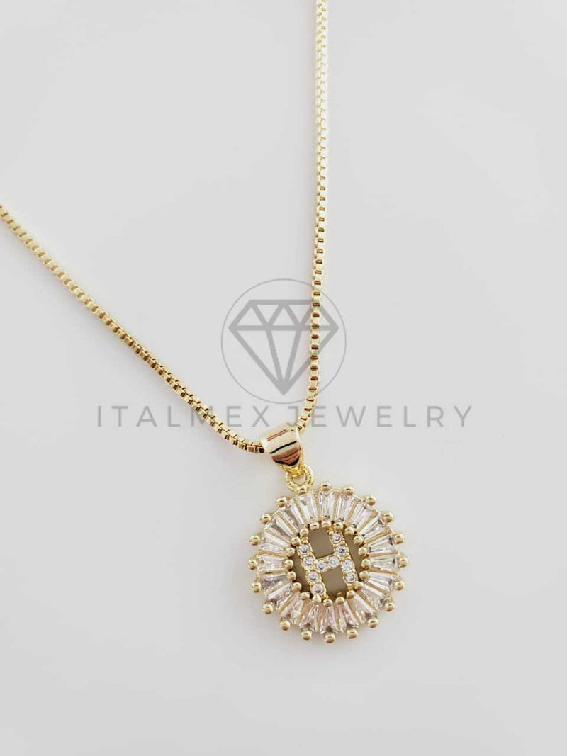 Collar Elegante - 102317 - Collar Inicial "H" Con CZ Clara Oro Laminado 18K