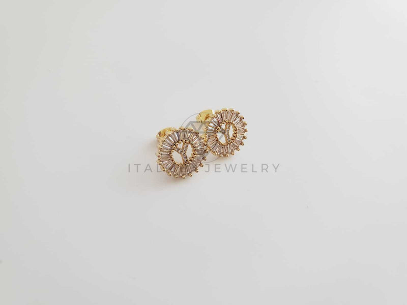 Broquel de Lujo - 102579 - Diseño de Inicial "Y" CZ Clara Oro Laminado 18K