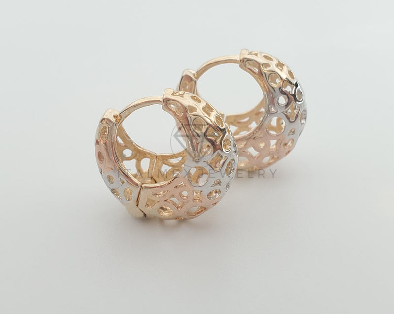 Huggie de Lujo - 101120 - Diseño de Canasta Rayas Oro Laminado 18K
