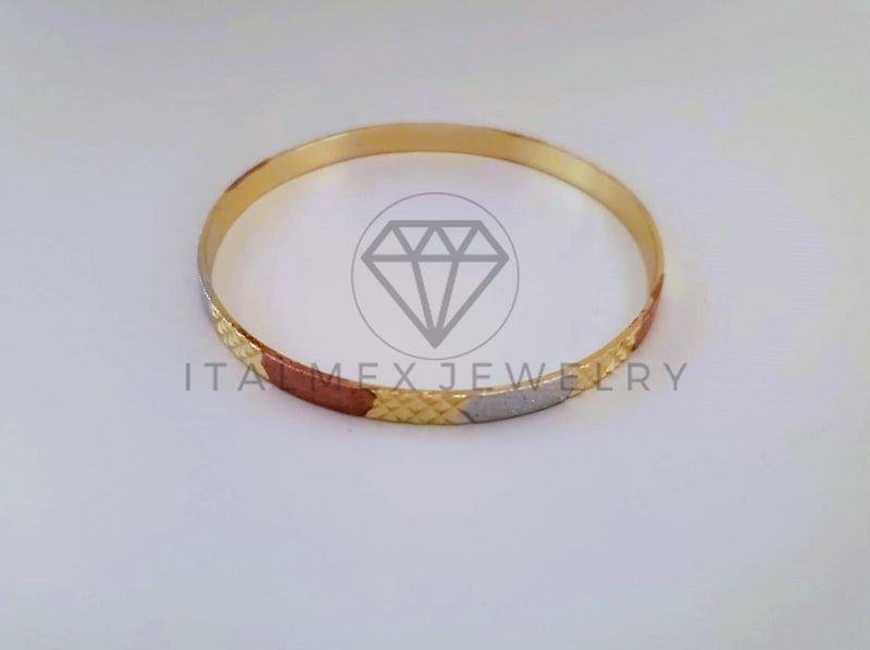 Pulsera Elegante - 104543 - Aro Diamantado Diagonal 65mm Oro Laminado 18K