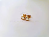 Broquel de Lujo - 104092 - Diseño Biselado 6mm CZ Clara Oro Laminado 18K