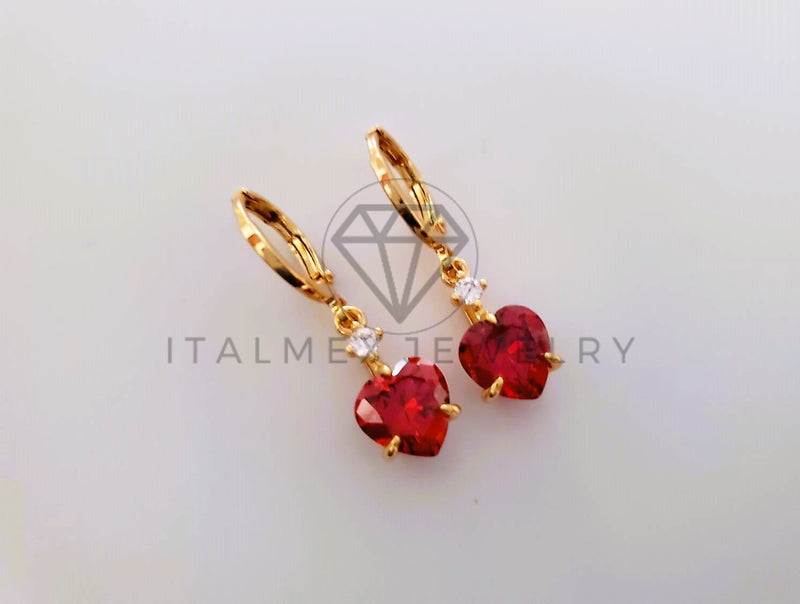 Arete de Lujo - 104355 - Diseño de Corazón CZ Roja Oro Laminado 18K